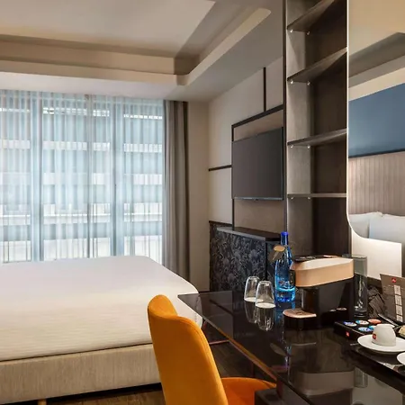 Key Hotel, Trademark Collection By Wyndham Hotel Atene