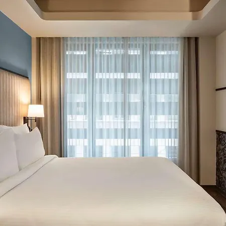 Key Hotel, Trademark Collection By Wyndham