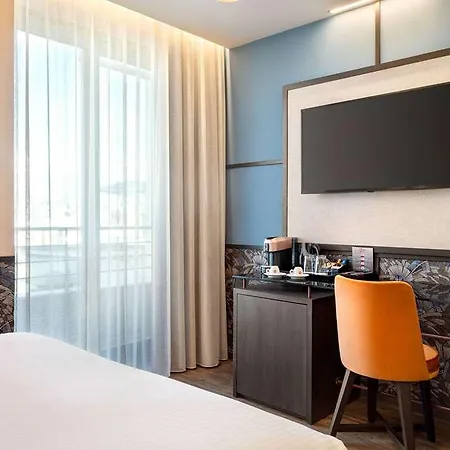 Key Hotel, Trademark Collection By Wyndham 5* Athens